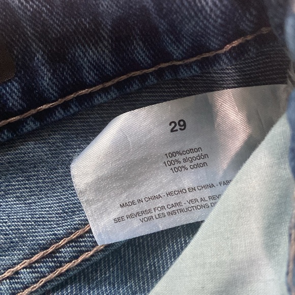 Circus high rise relaxed straight jeans with wide cuff. Size 29. 100%cotton. - Picture 3 of 6